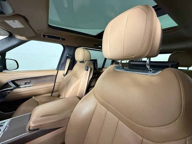 Used 2023 Land Rover Range Rover Long Wheelbase Autobiography AWD/4WD image 5