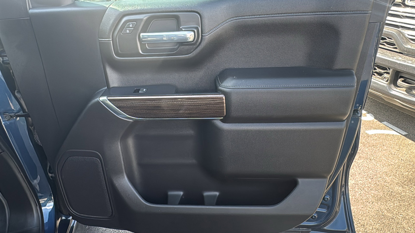 Used 2021 Chevrolet Silverado 1500 RST image 27