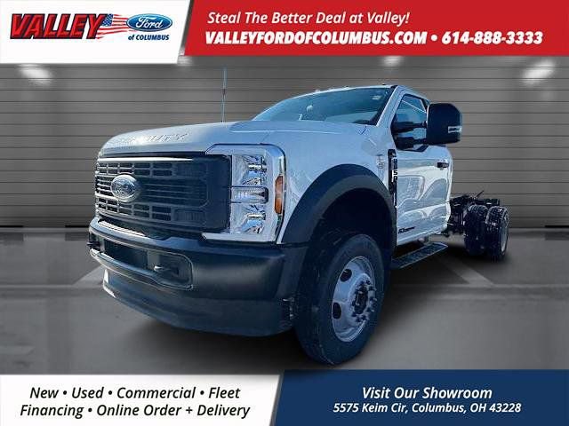 New 2025 Ford F550 4x4 Regular Cab Super Duty image 3