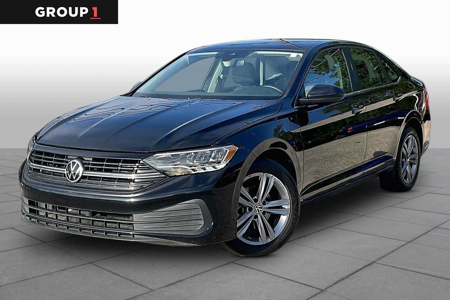Used 2024 Volkswagen Jetta SE