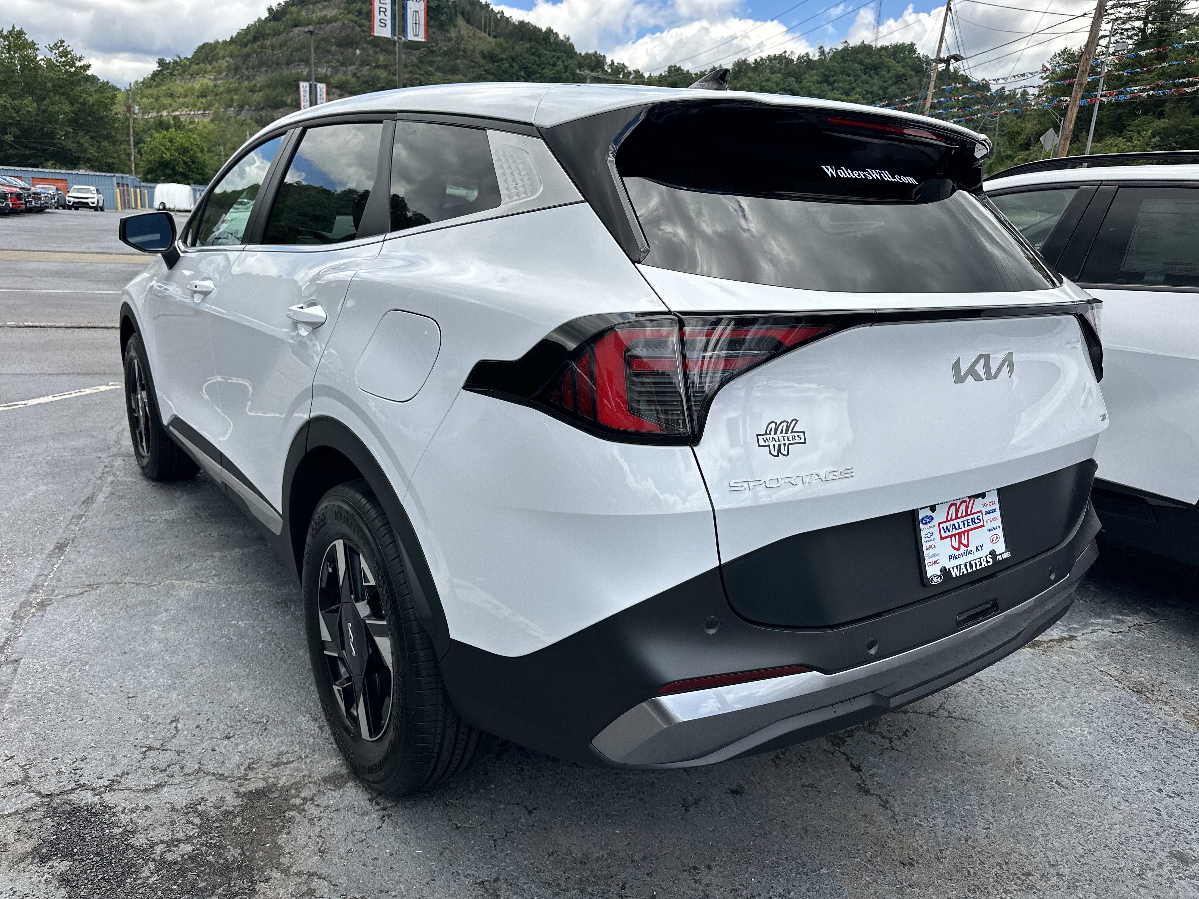 New 2026 Kia Sportage LX AWD/4WD image 5