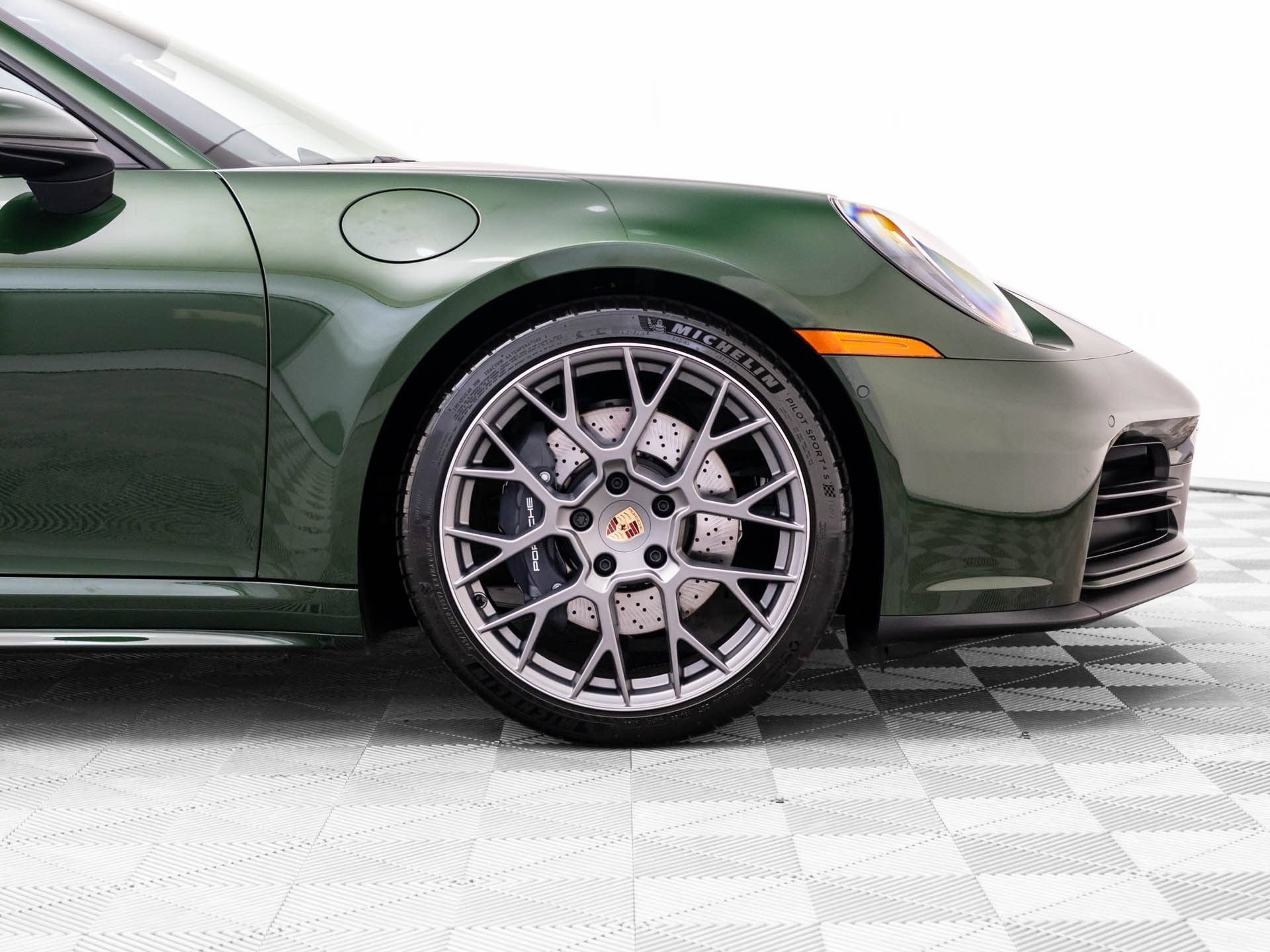 Certified 2026 Porsche 911 Carrera RWD image 31