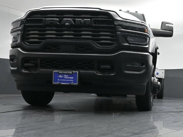 Used 2026 RAM 3500 Tradesman AWD/4WD image 37