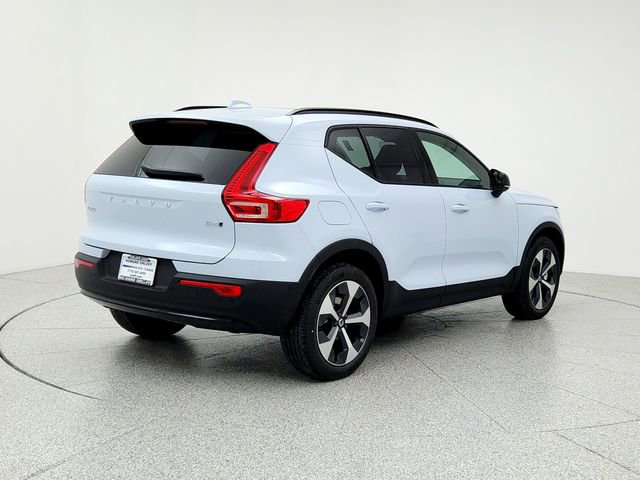New 2026 Volvo XC40 B5 Plus w/ Protection Package Premier image 5