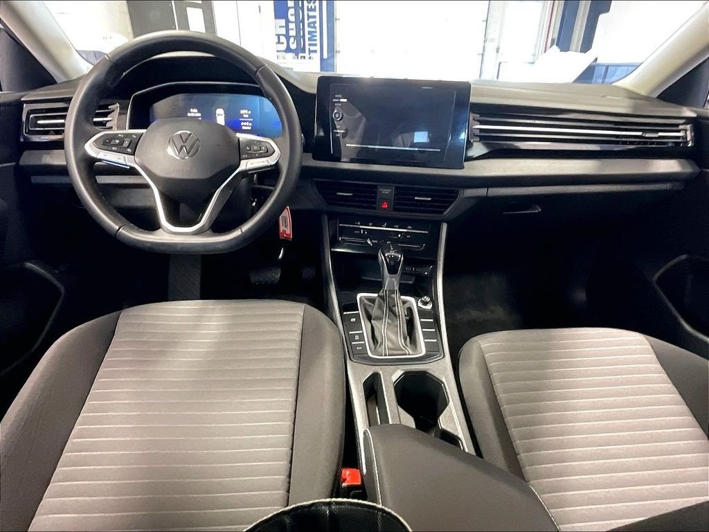 Used 2025 Volkswagen Jetta S FWD image 21
