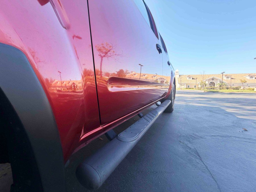 Used 2015 Nissan Frontier SV w/ SV Value Truck Package image 8