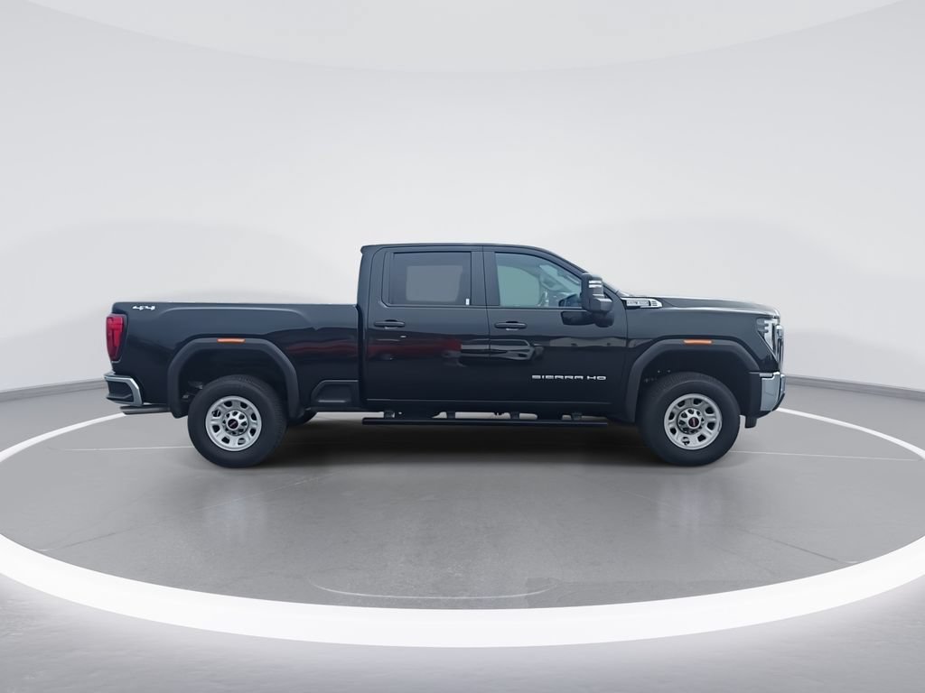 Used 2025 GMC Sierra 2500 Pro w/ 1SA Pro Safety Plus Package AWD/4WD image 2