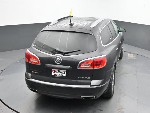Used 2017 Buick Enclave Leather AWD/4WD image 34