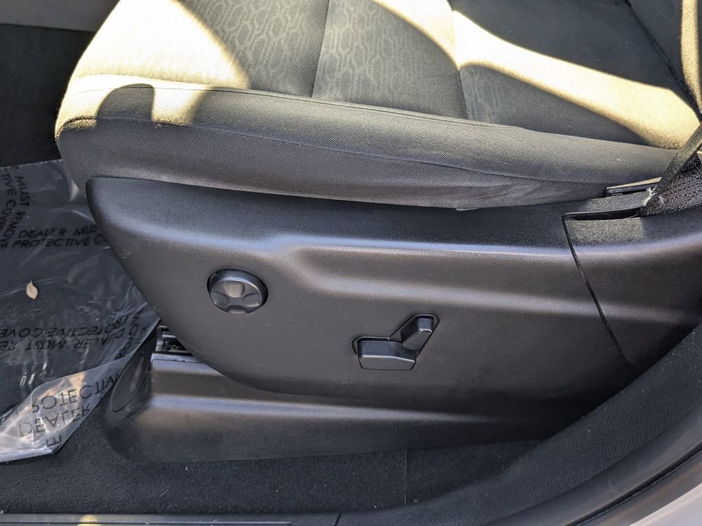 Used 2023 Dodge Durango GT image 7