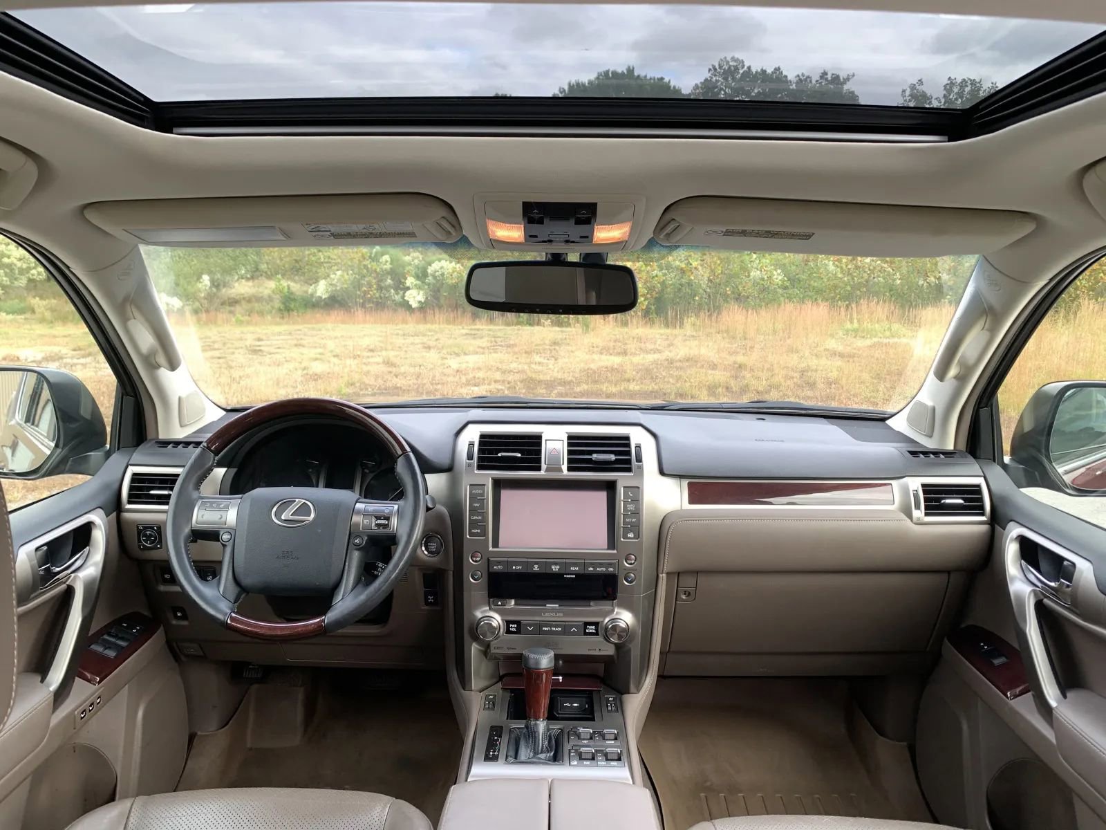 Used 2014 Lexus GX 460 Luxury image 10