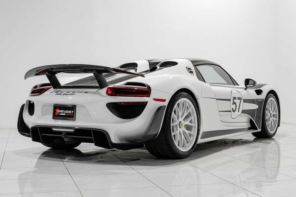 Used 2015 Porsche 918 Spyder image 8