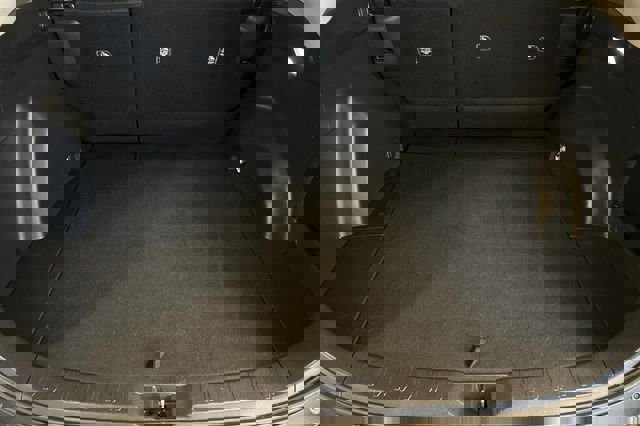 Certified 2025 Toyota RAV4 LE image 19