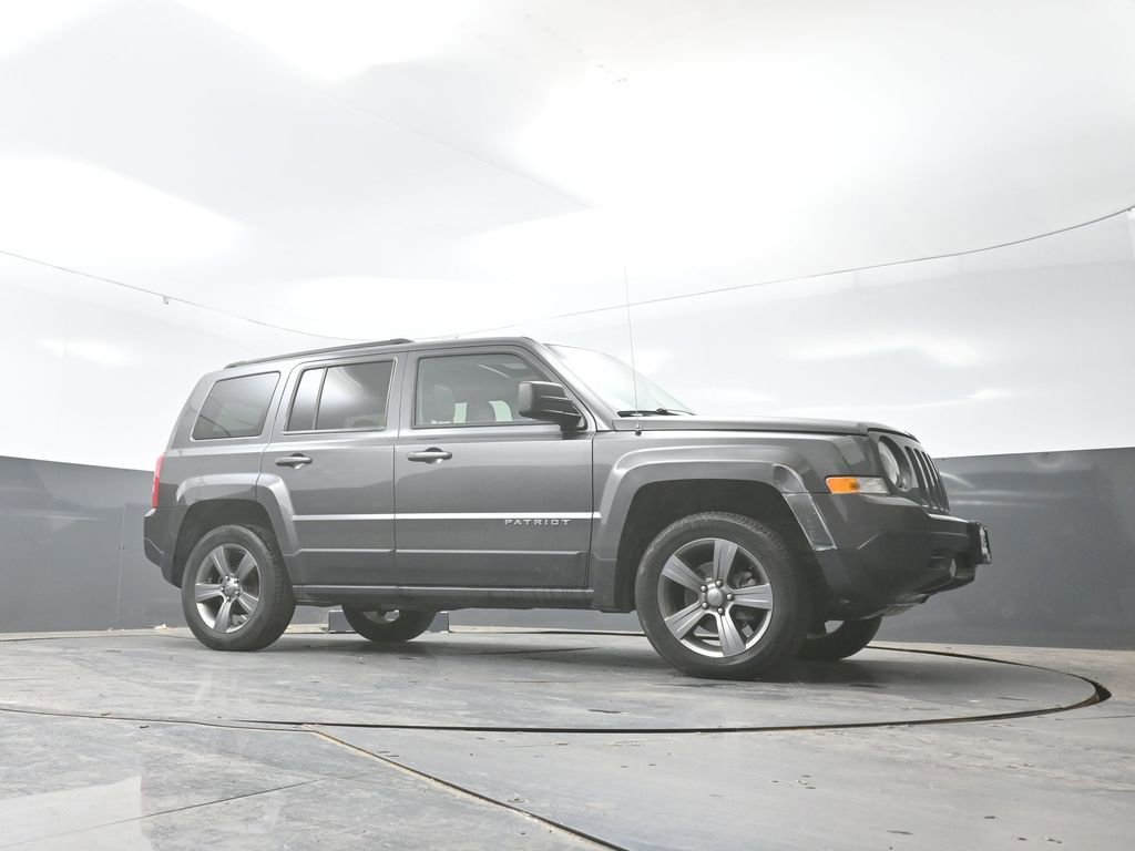 Used 2015 Jeep Patriot High Altitude image 48