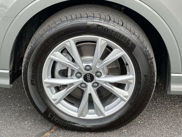 Certified 2025 Audi Q3 2.0T Premium Plus w/ Premium Plus Package image 10