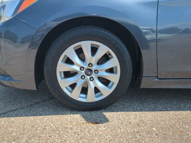 Used 2016 Subaru Legacy 2.5i Premium AWD/4WD image 21