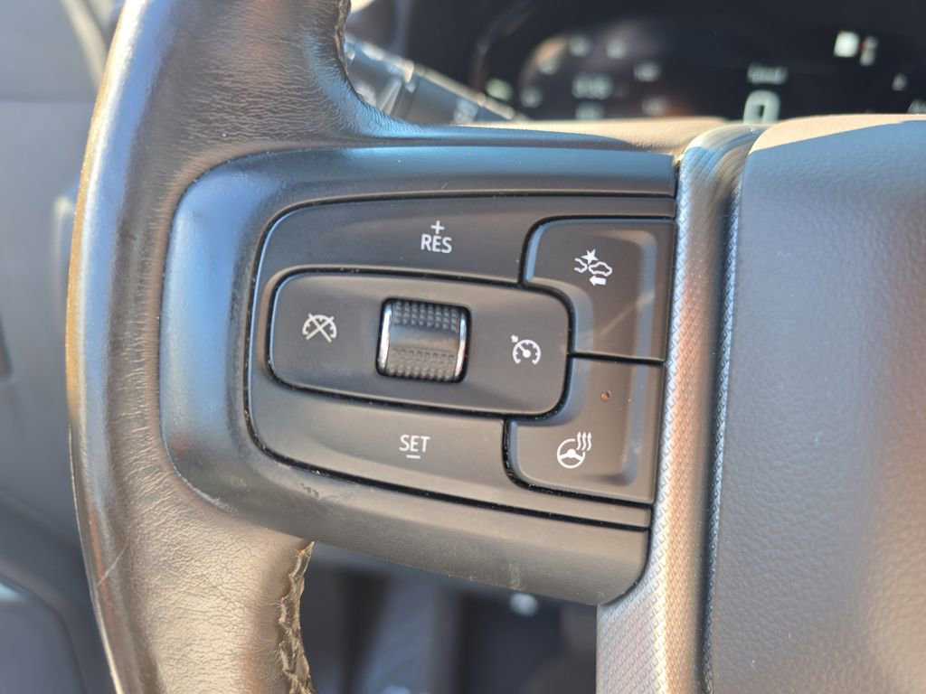 Used 2022 GMC Yukon XL Denali w/ Denali Premium Package image 24