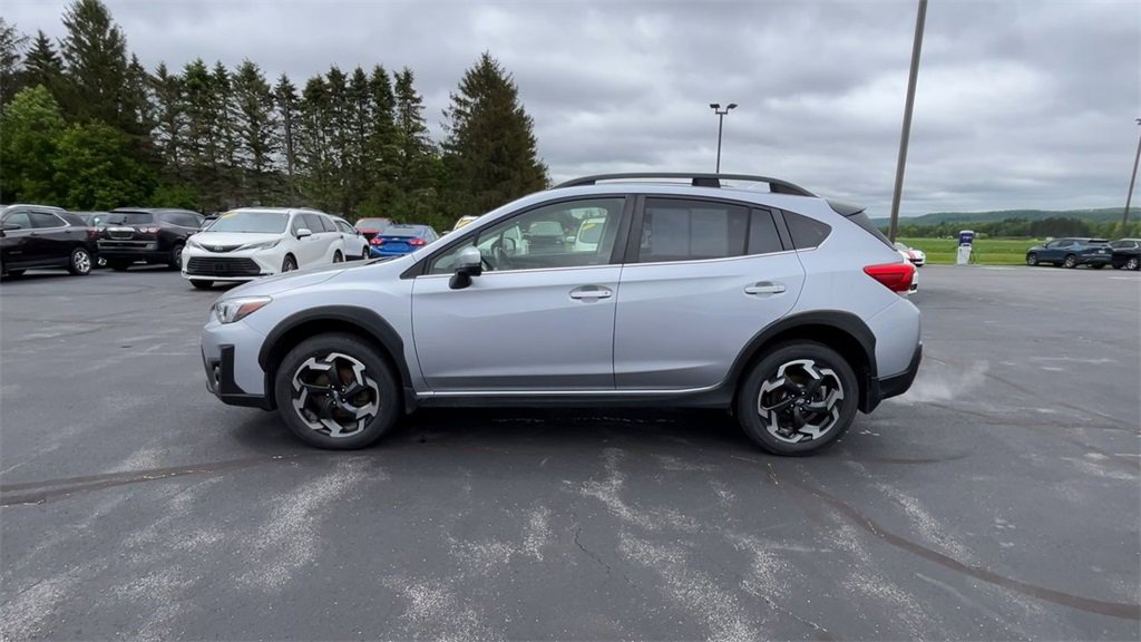 Used 2022 Subaru Crosstrek 2.5i Limited w/ Moonroof Package 2 image 5