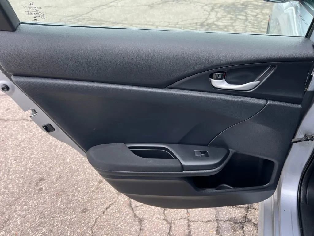 Used 2018 Honda Civic EX image 17