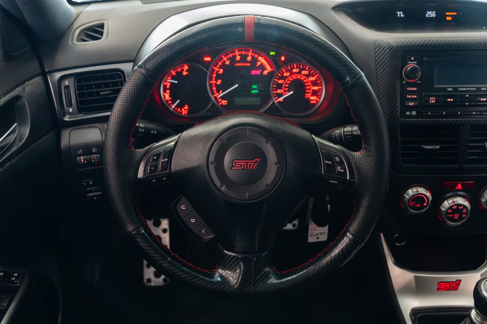 Used 2014 Subaru Impreza WRX STI image 11