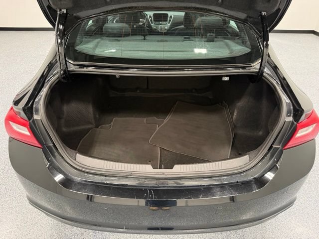 Used 2025 Chevrolet Malibu LT FWD image 34