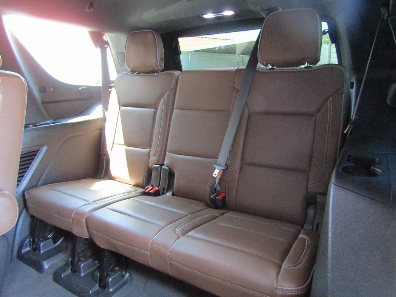 Used 2021 Chevrolet Tahoe High Country AWD/4WD image 11