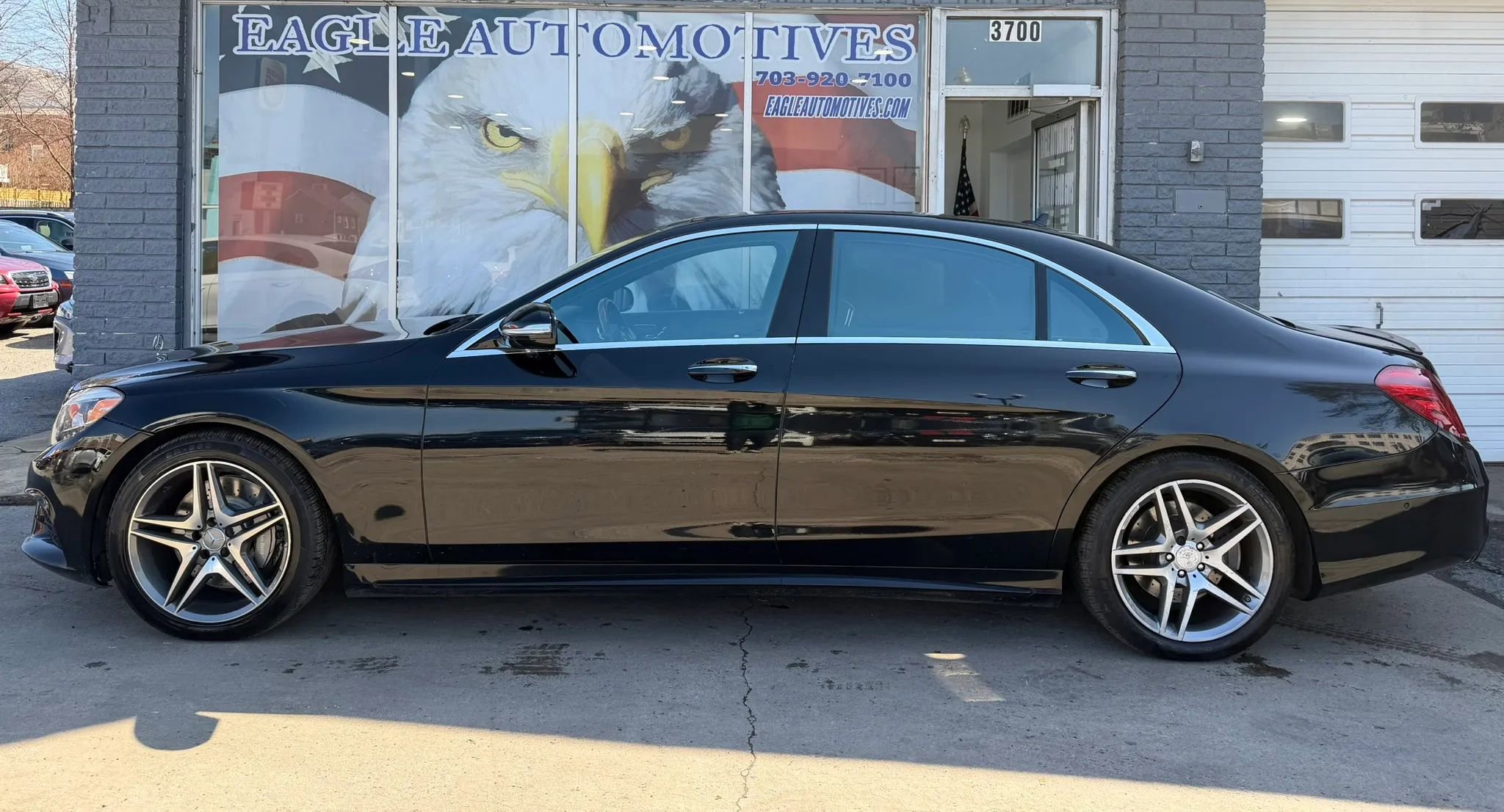 Used 2014 Mercedes-Benz S 550 Sedan w/ Sport Package image 6
