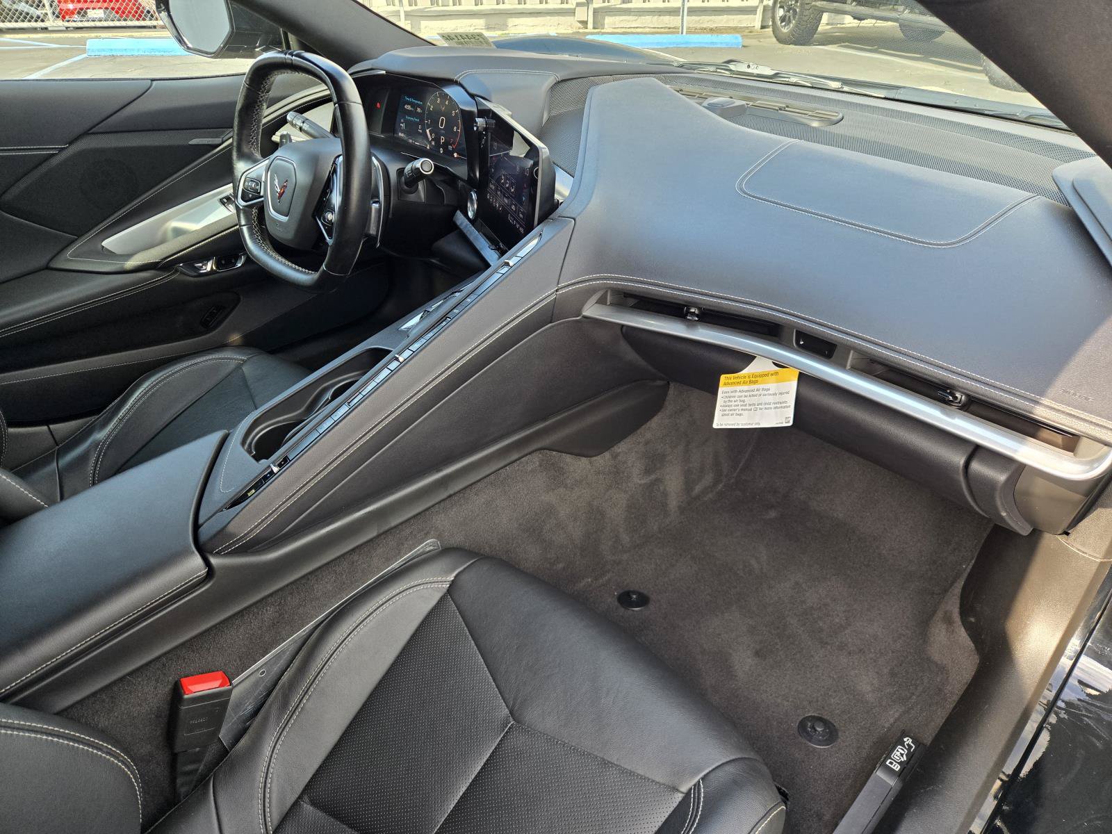 Used 2022 Chevrolet Corvette Stingray Coupe w/ Z51 Performance Package RWD image 24