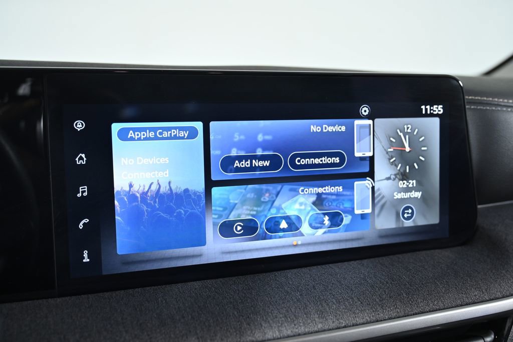 Used 2025 Nissan Kicks SV w/ SV Premium Package image 16