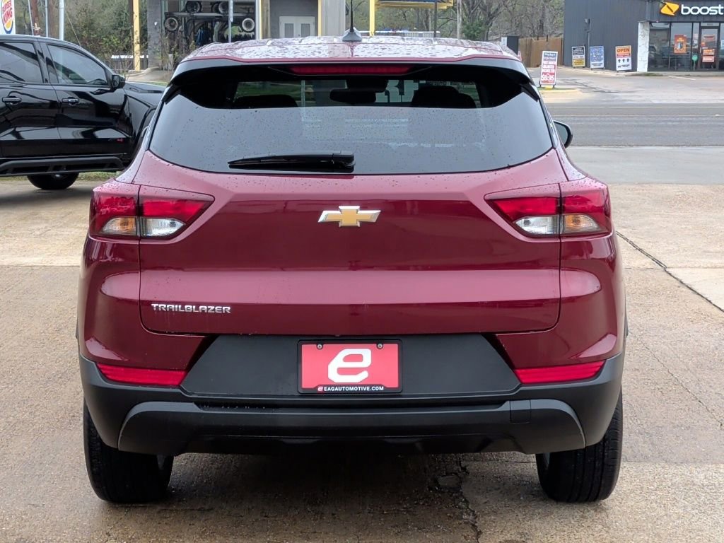 Used 2024 Chevrolet TrailBlazer LS w/ LS Convenience Package image 7