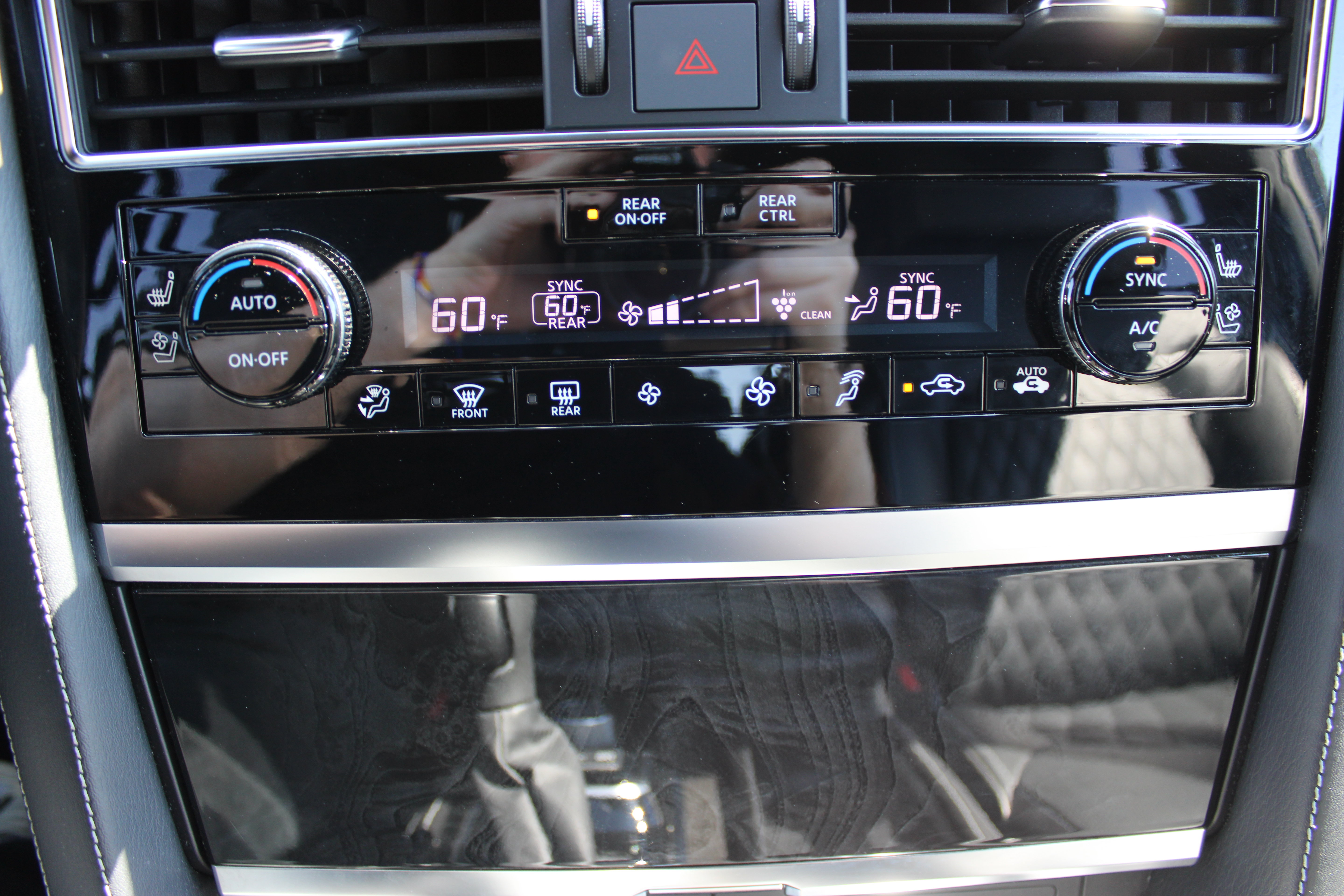 Used 2023 INFINITI QX80 Sensory w/ Cargo Package AWD/4WD image 27