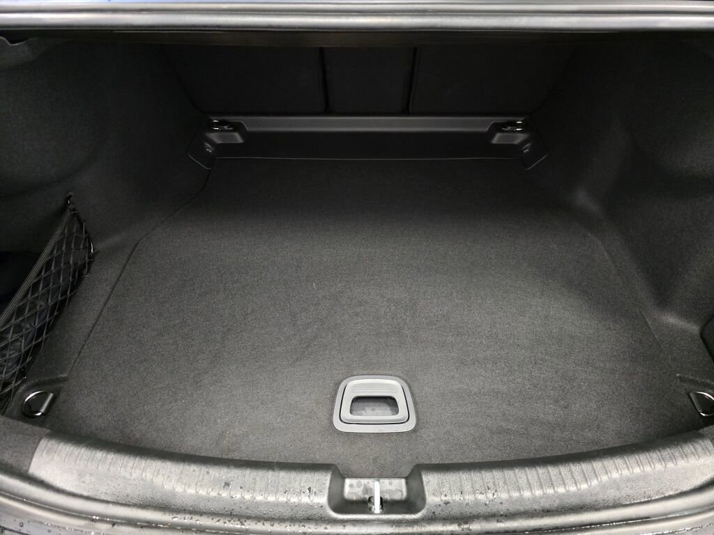 Used 2024 Mercedes-Benz C 300 4MATIC Sedan image 10