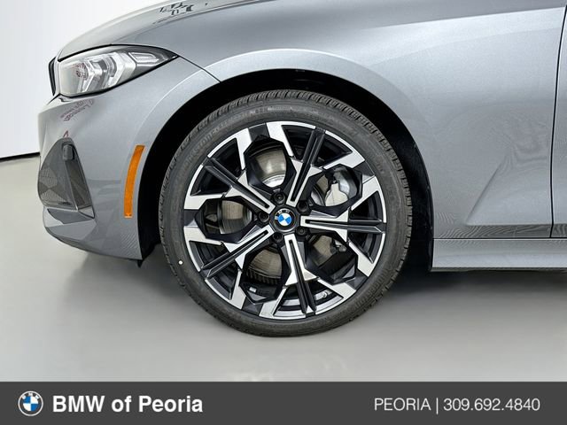 Used 2026 BMW 330i xDrive Sedan w/ Premium Package image 31