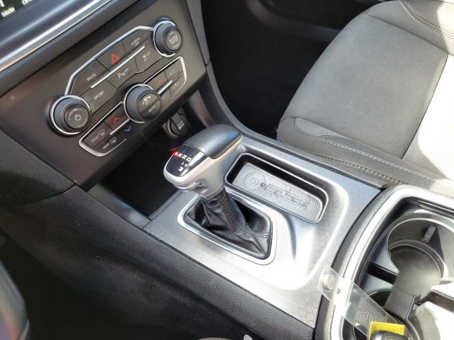 Used 2018 Dodge Charger R/T RWD image 18