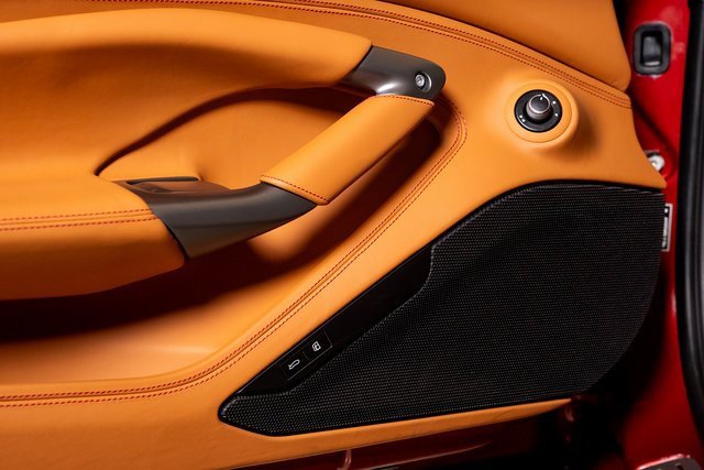 Used 2022 Ferrari F8 Tributo image 53