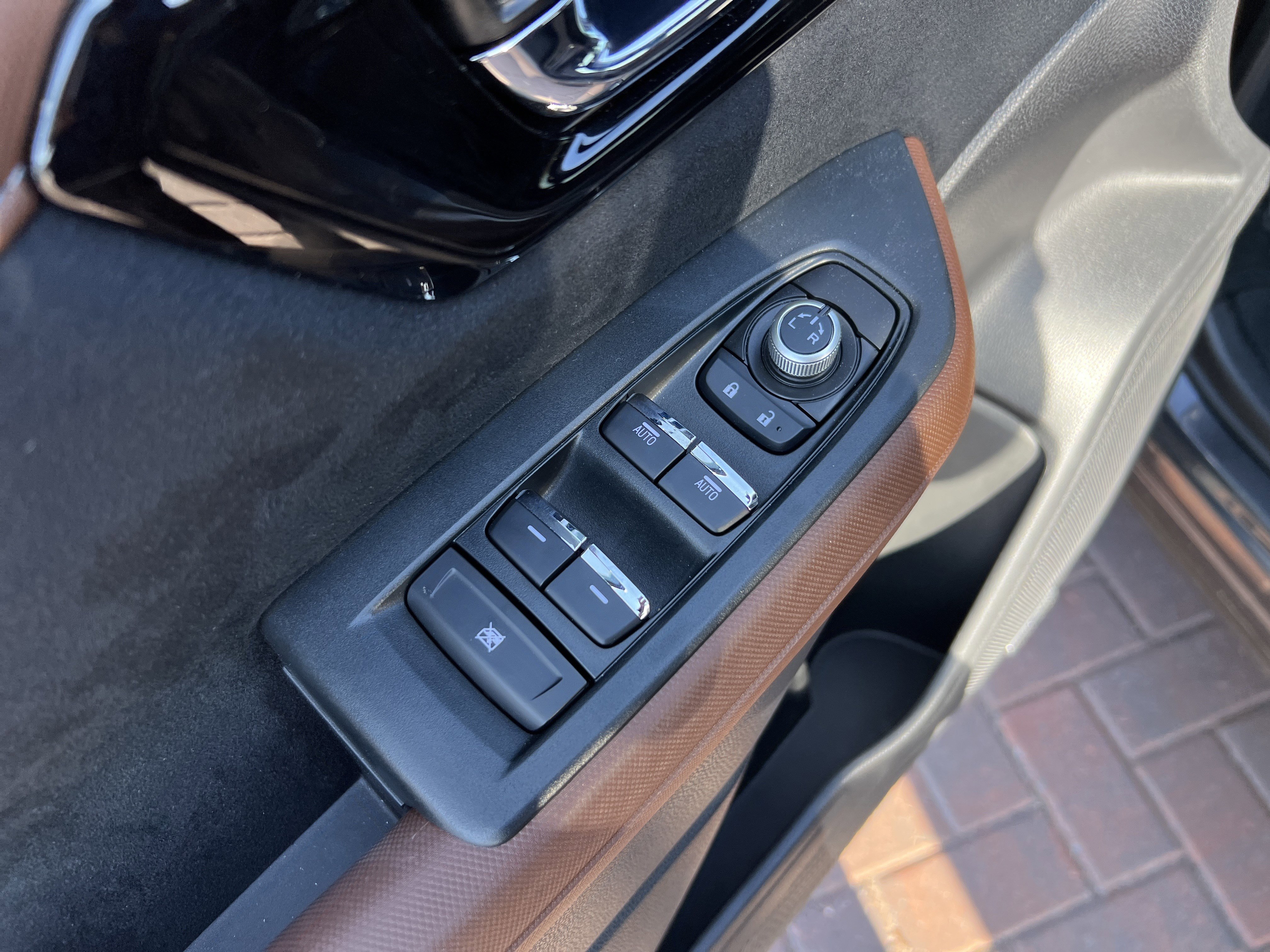 Used 2025 Subaru Forester Touring w/ Popular Package - Touring AWD/4WD image 18