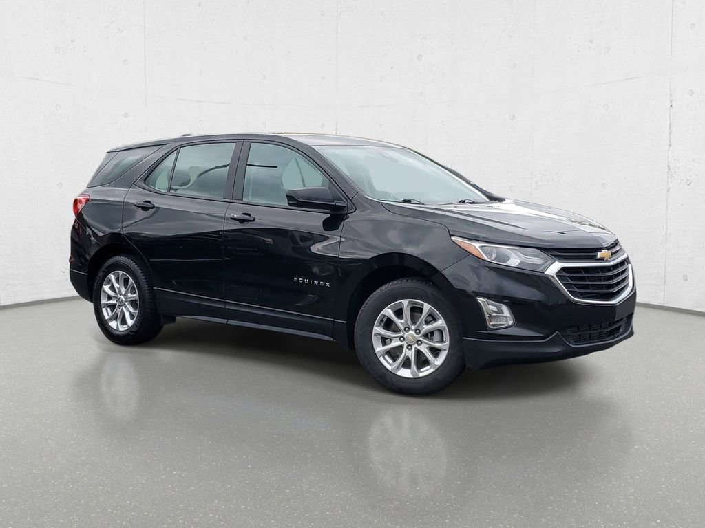 Used 2020 Chevrolet Equinox LS FWD image 2
