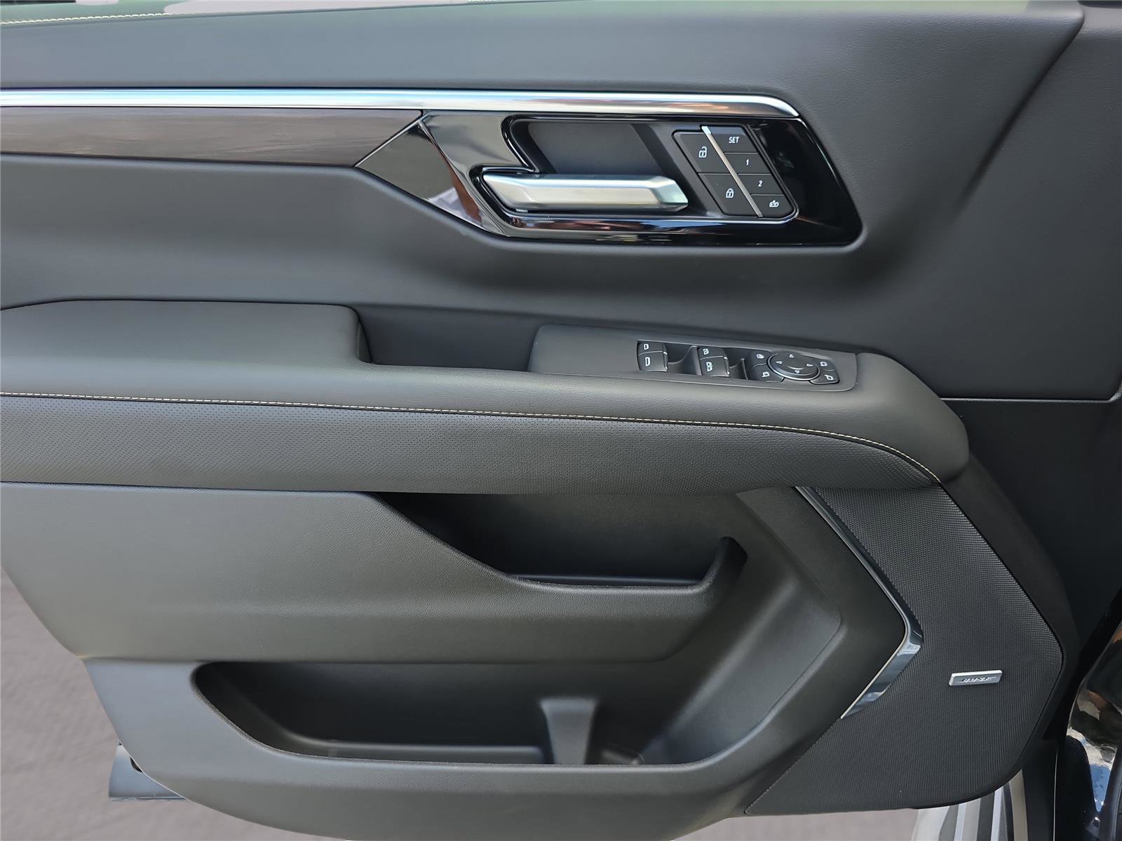 Used 2026 Chevrolet Tahoe Premier w/ Sun And Tow Package image 36