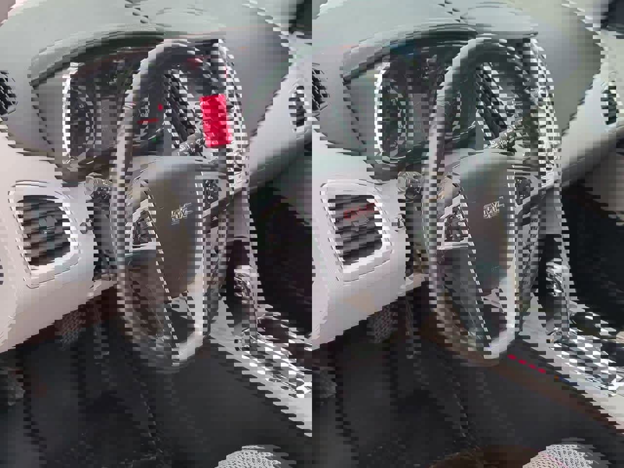 Used 2015 GMC Terrain SLE w/ Convenience Package image 2