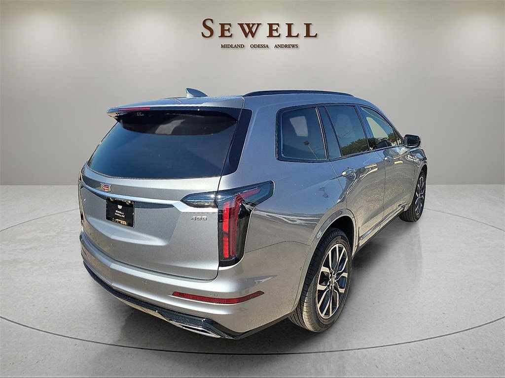 New 2025 Cadillac XT6 Sport w/ Technology Package image 5