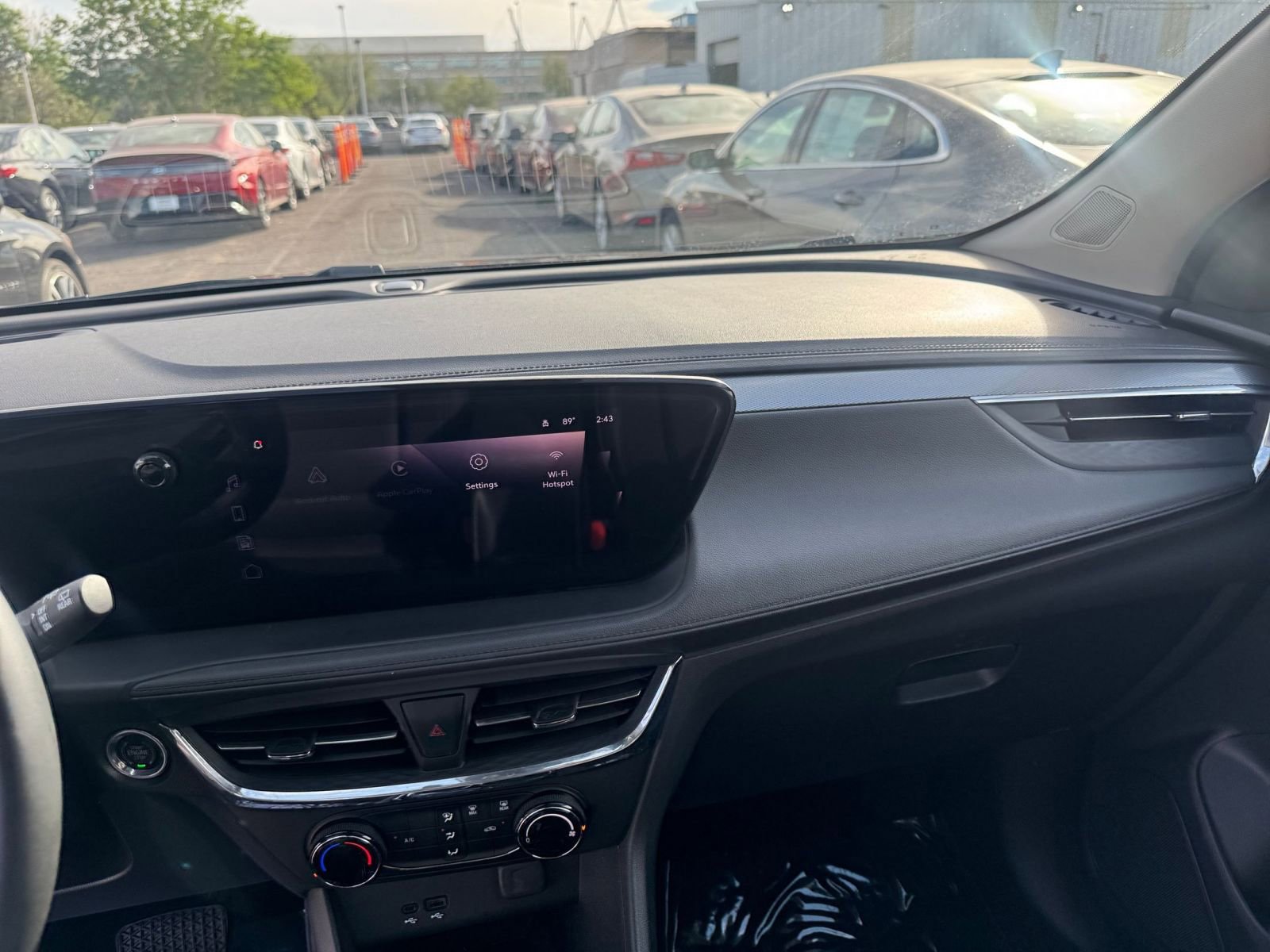 Used 2025 Buick Encore GX Preferred image 33