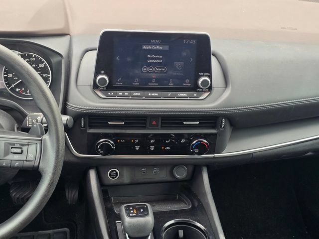 Used 2022 Nissan Rogue S FWD image 16