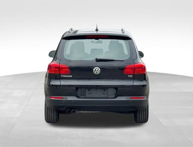Used 2016 Volkswagen Tiguan S image 6
