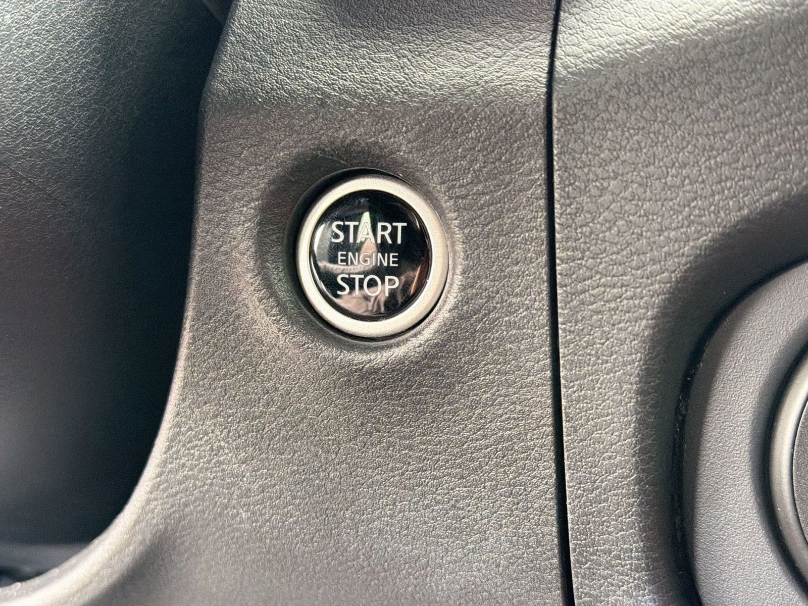 Used 2024 Nissan Frontier PRO-4X w/ Pro Convenience Package image 22