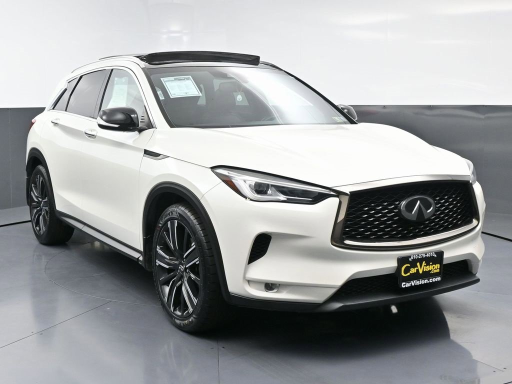 Used 2021 INFINITI QX50 Luxe w/ Appearance Package image 3