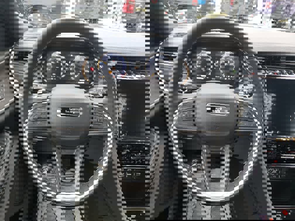 New 2025 Jeep Grand Cherokee Limited image 19