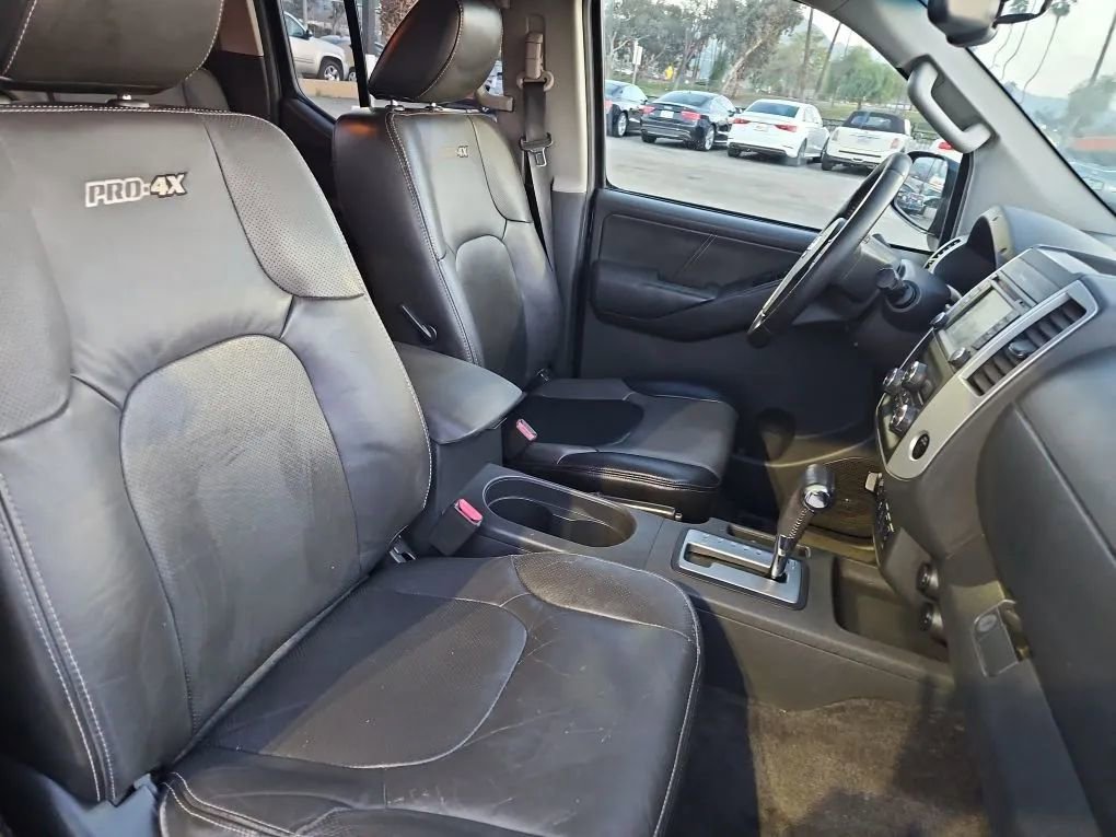 Used 2014 Nissan Frontier PRO-4X w/ Pro-4x Luxury Package AWD/4WD image 10