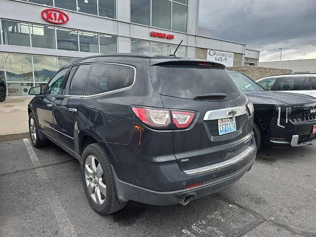 Used 2014 Chevrolet Traverse LTZ image 2