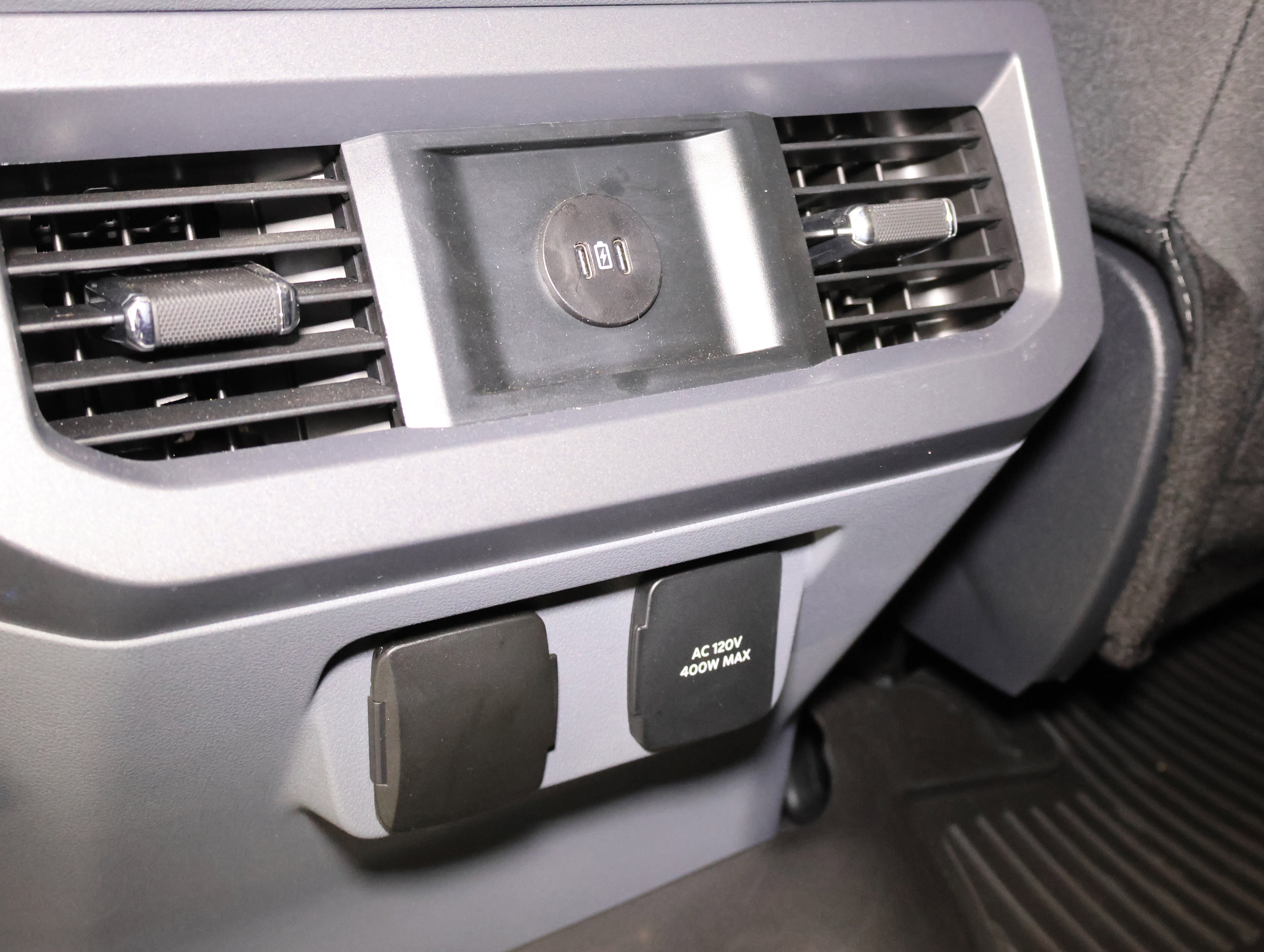 Used 2024 Ford F250 XLT w/ Tremor Off-Road Package image 32