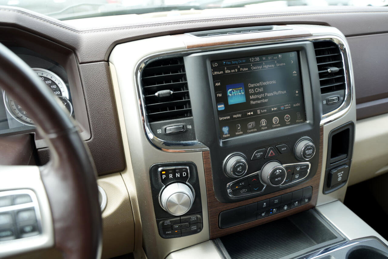 Used 2014 RAM 1500 Laramie w/ Convenience Group image 35