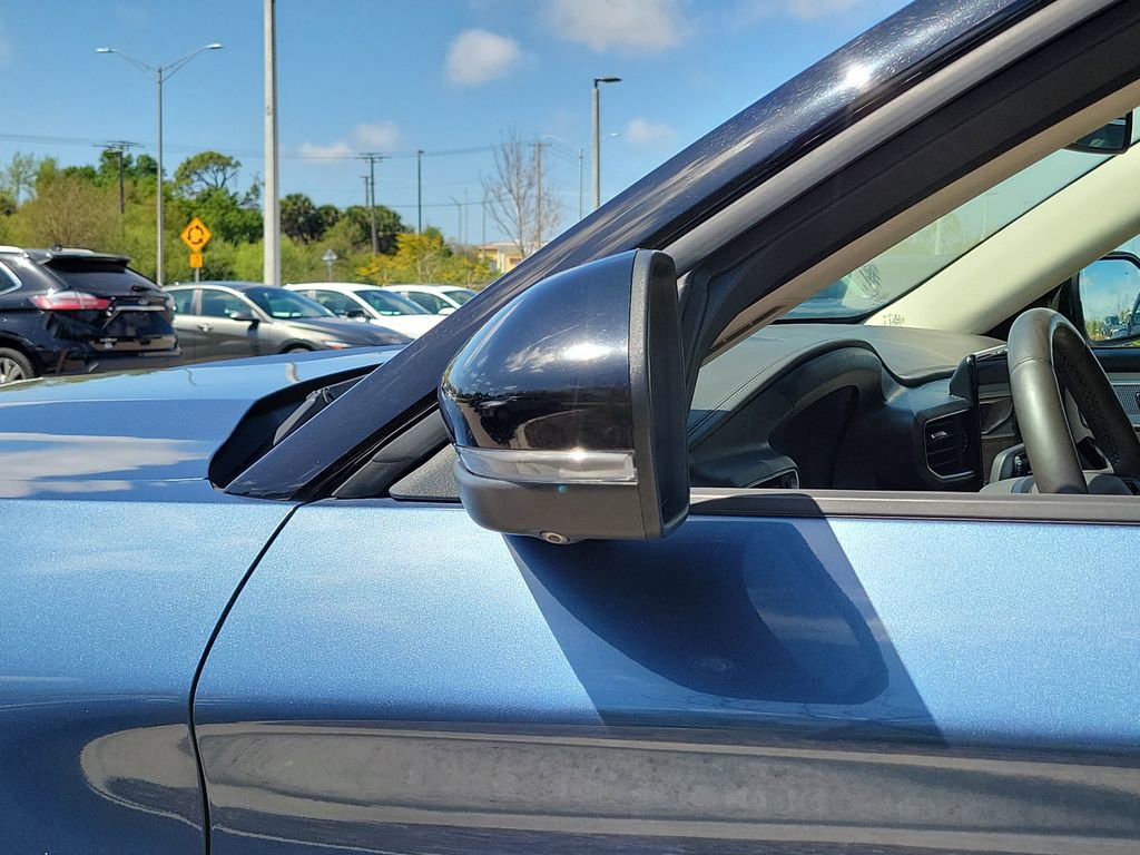 Used 2020 Ford Explorer Platinum image 14